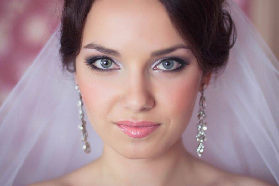 Свадебный макияж для карих глаз темноволосых брюнеток: правила создания образа, этапы нанесения косметики