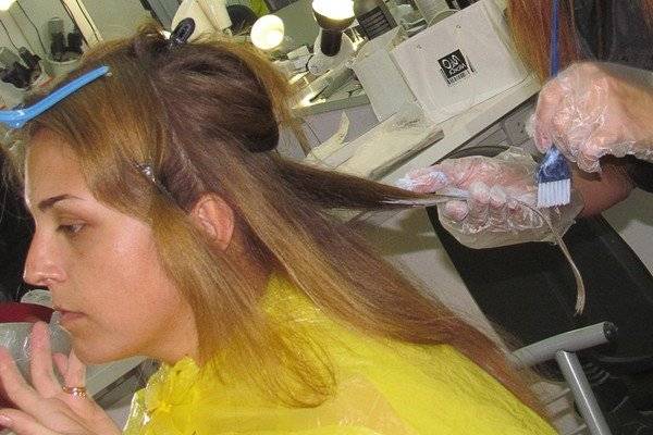 Правильное брондирование волос: выбор техники, правила выполнения
