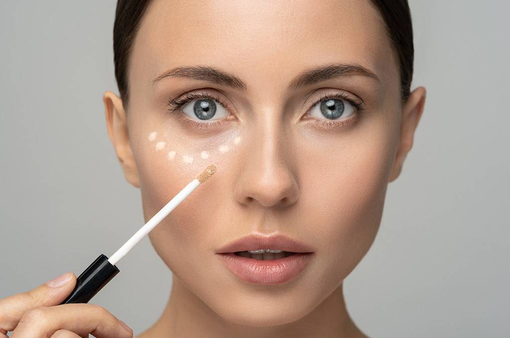 Классический макияж — дневной и вечерний, техника нанесения