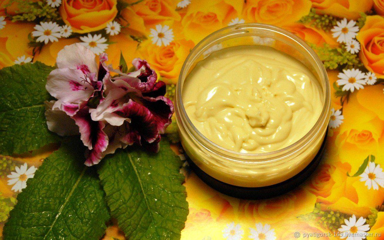 Сливочное масло для кожи лица от морщин - топ-3 домашних рецептов