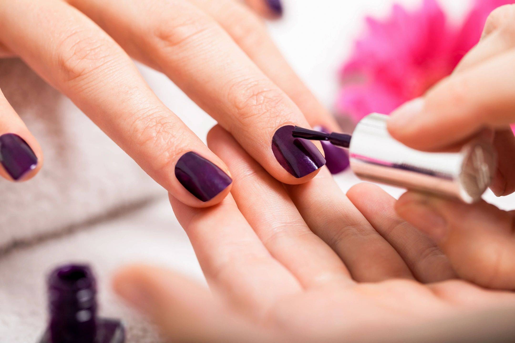 Камуфлирующий гель для ногтей: выбор и применение • журнал nails