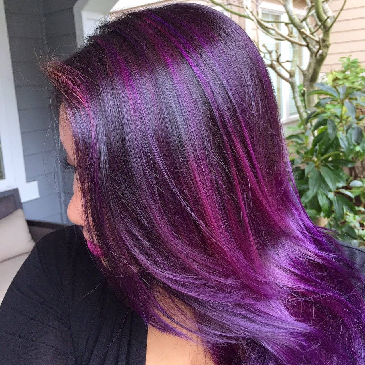 Фиолетовый цвет волос: фото оттенков (пепельный, темный, сливовый, сиреневый, серый и другие), как покрасить в нужный тон, кому идет, лучшие краски и оттеночные средства
