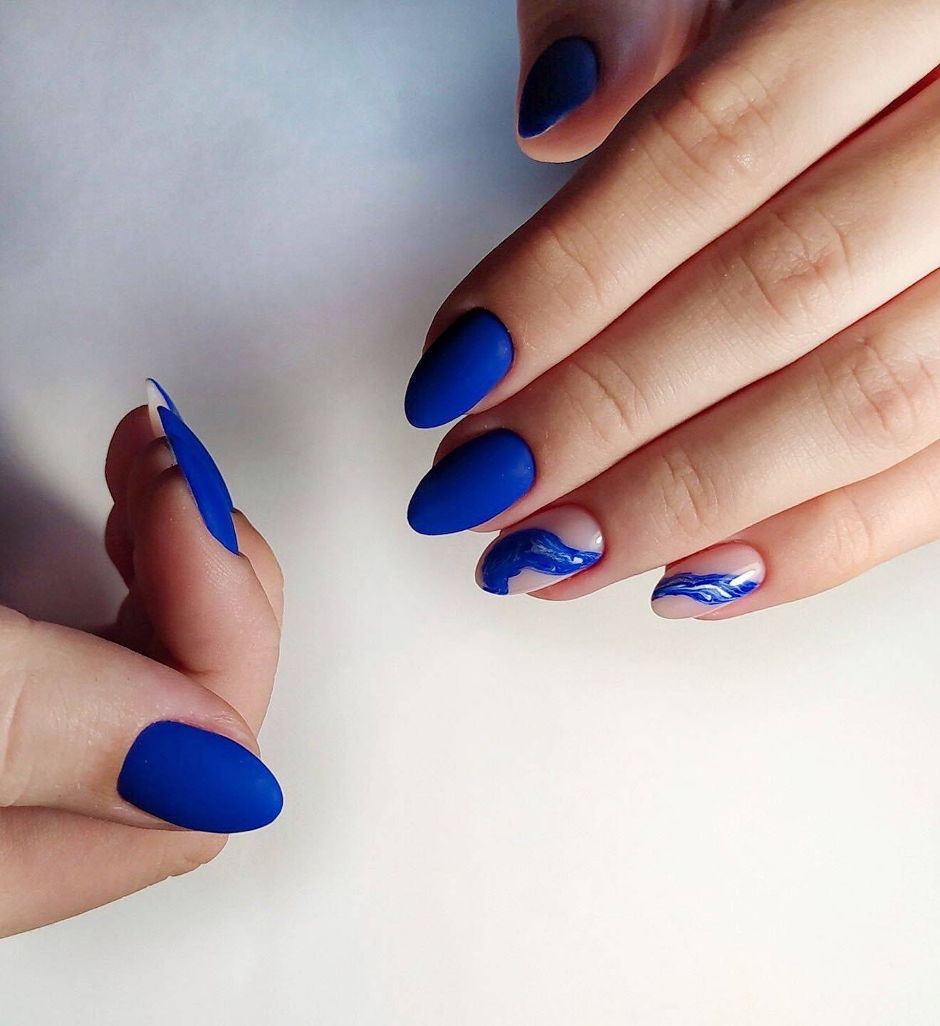 Синий маникюр — 52 фото современного дизайна ногтей с синим оттенком