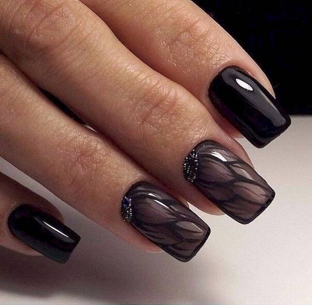 Темный маникюр 2020: фото новинки красивого дизайна ногтей на короткие и длинные ногти