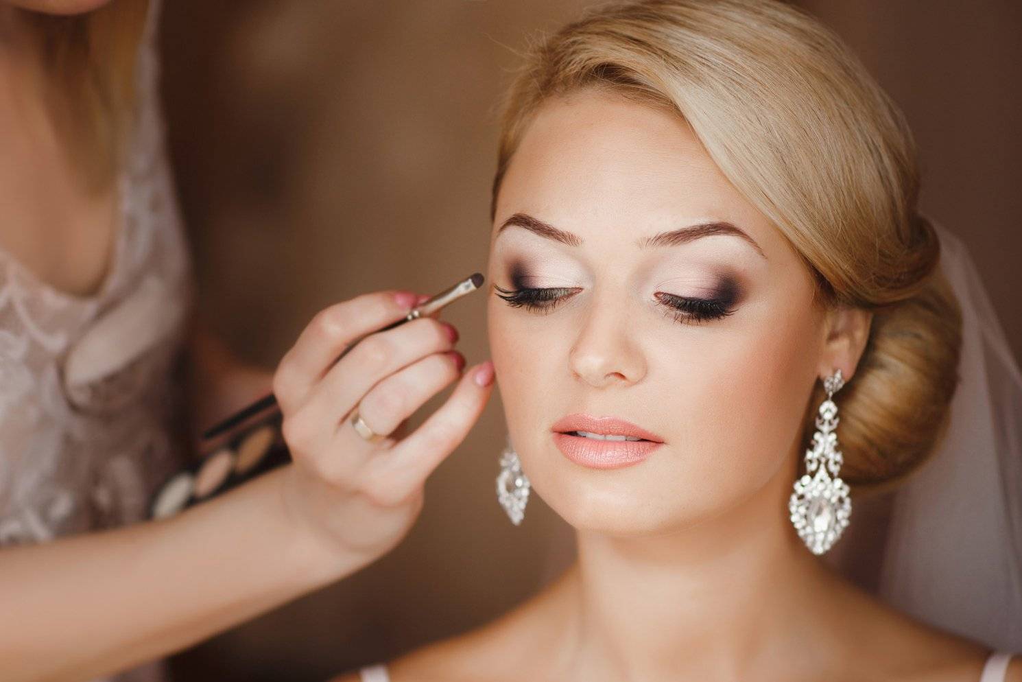 Как сделать свадебный макияж? пошаговая инструкция