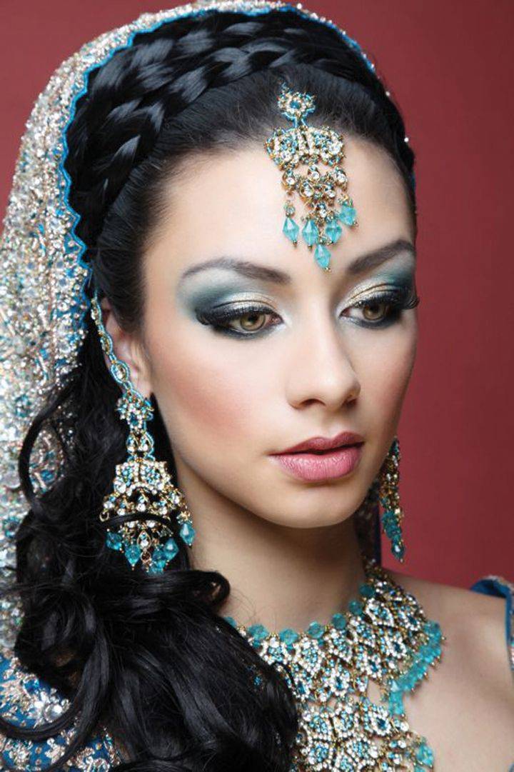 Индийский макияж: пошаговое нанесение, как сделать мейкап индианки