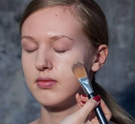 Как сделать естественный макияж на каждый день и праздник: мейк-ап-2022 с фото и видео