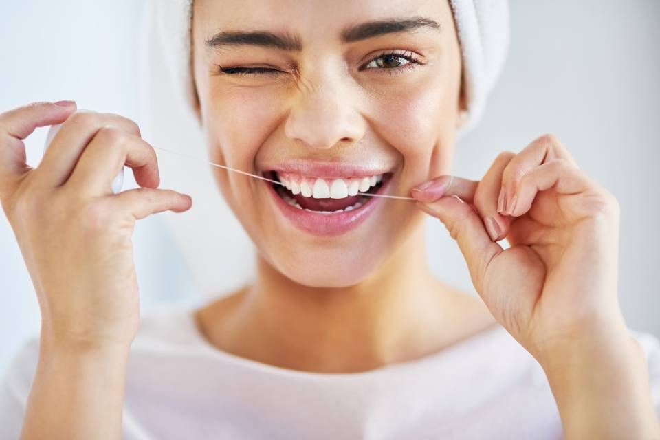 Лучшие способы отбеливания зубов | виды отбеливания в стоматологии и домашних условиях