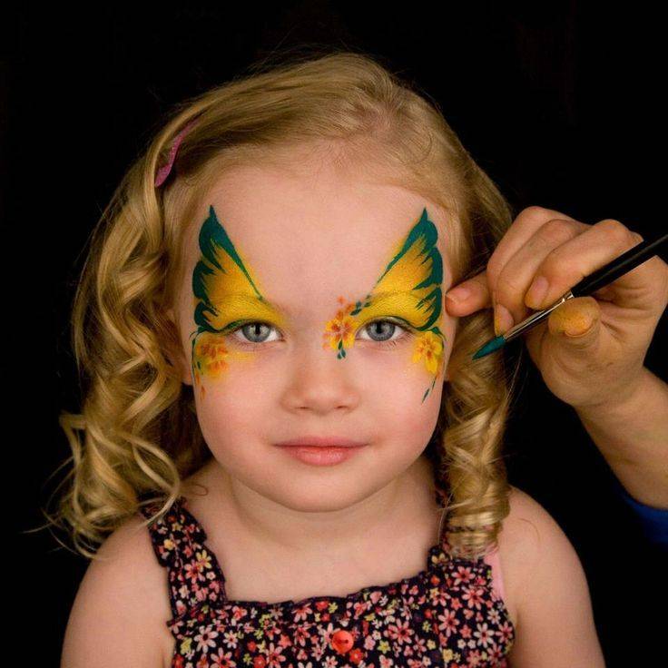 Детский макияж для очаровательной модницы
