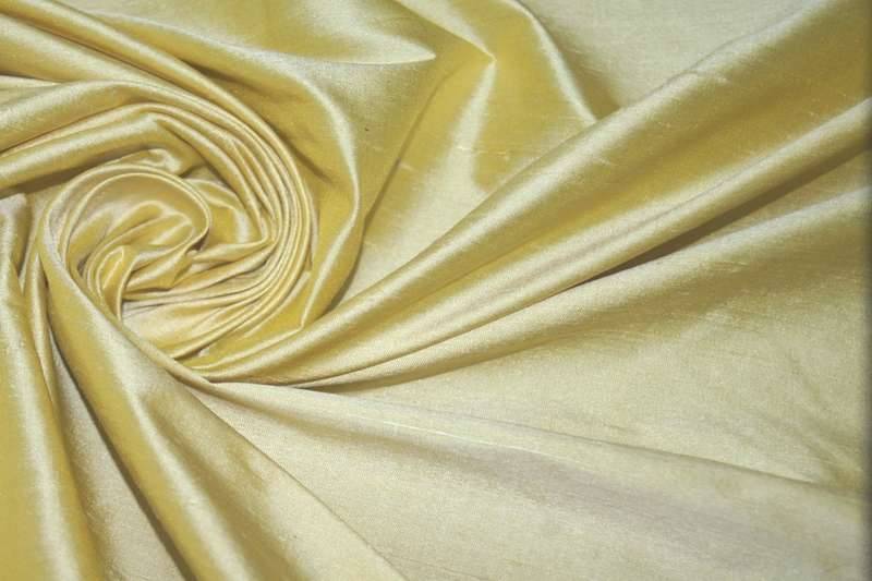 Натуральные ткани для одежды: список лучших материалов с названиями и фото