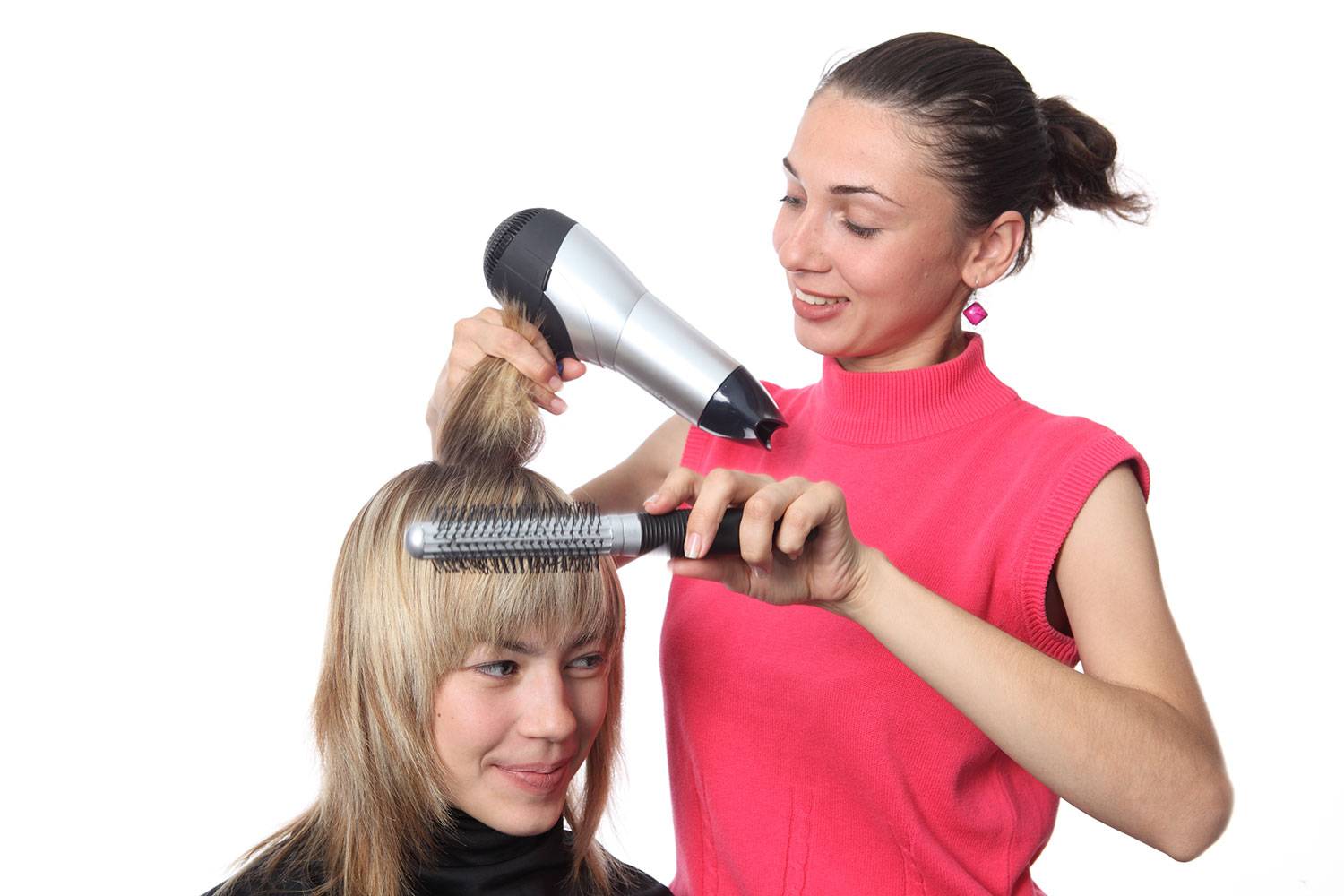 Укладка волос разной длины феном по этапной инструкции