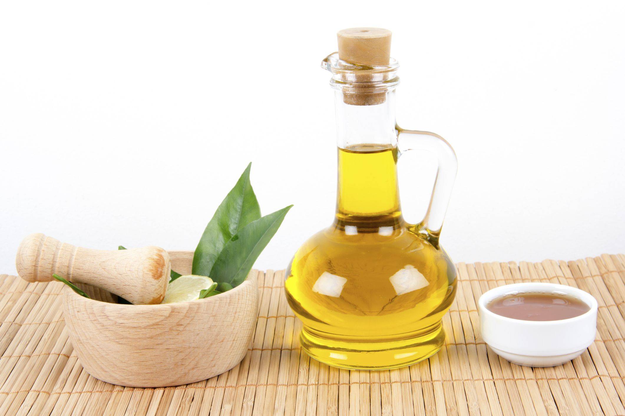 Оливковое масло для волос: рецепты, польза и кому подходит