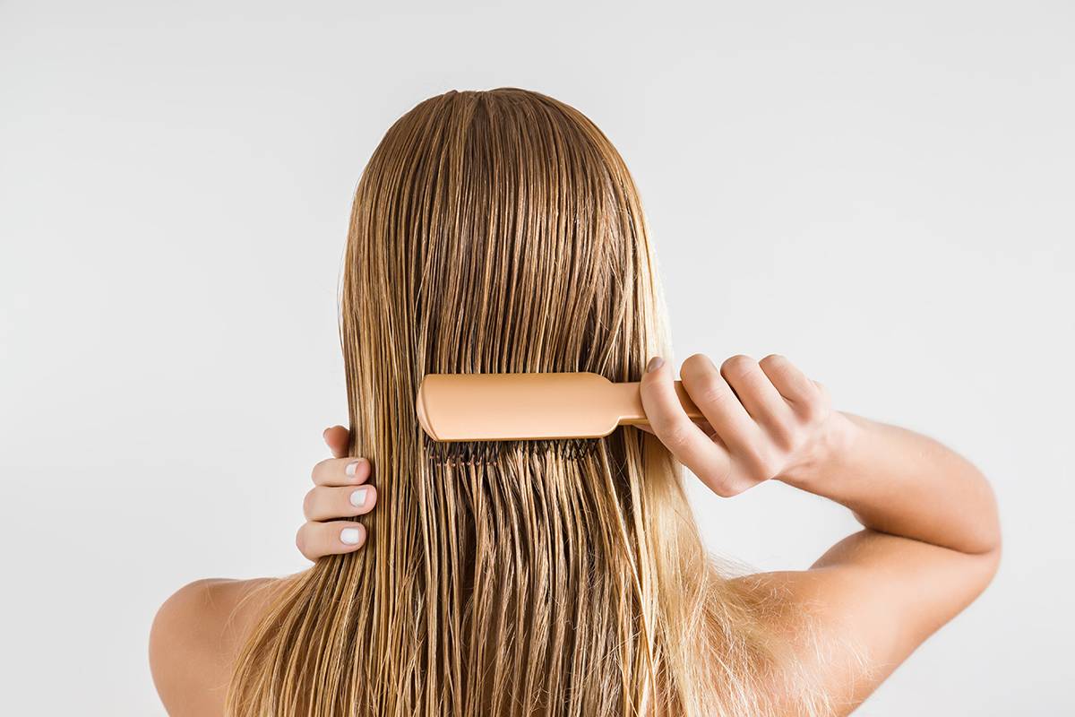Уход за волосами - топ - 9 средств, советы, восстановление волос в домашних условиях лучшими профессиональными средствами