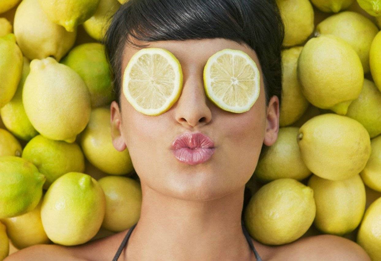 Свойства и применение лимона для лица