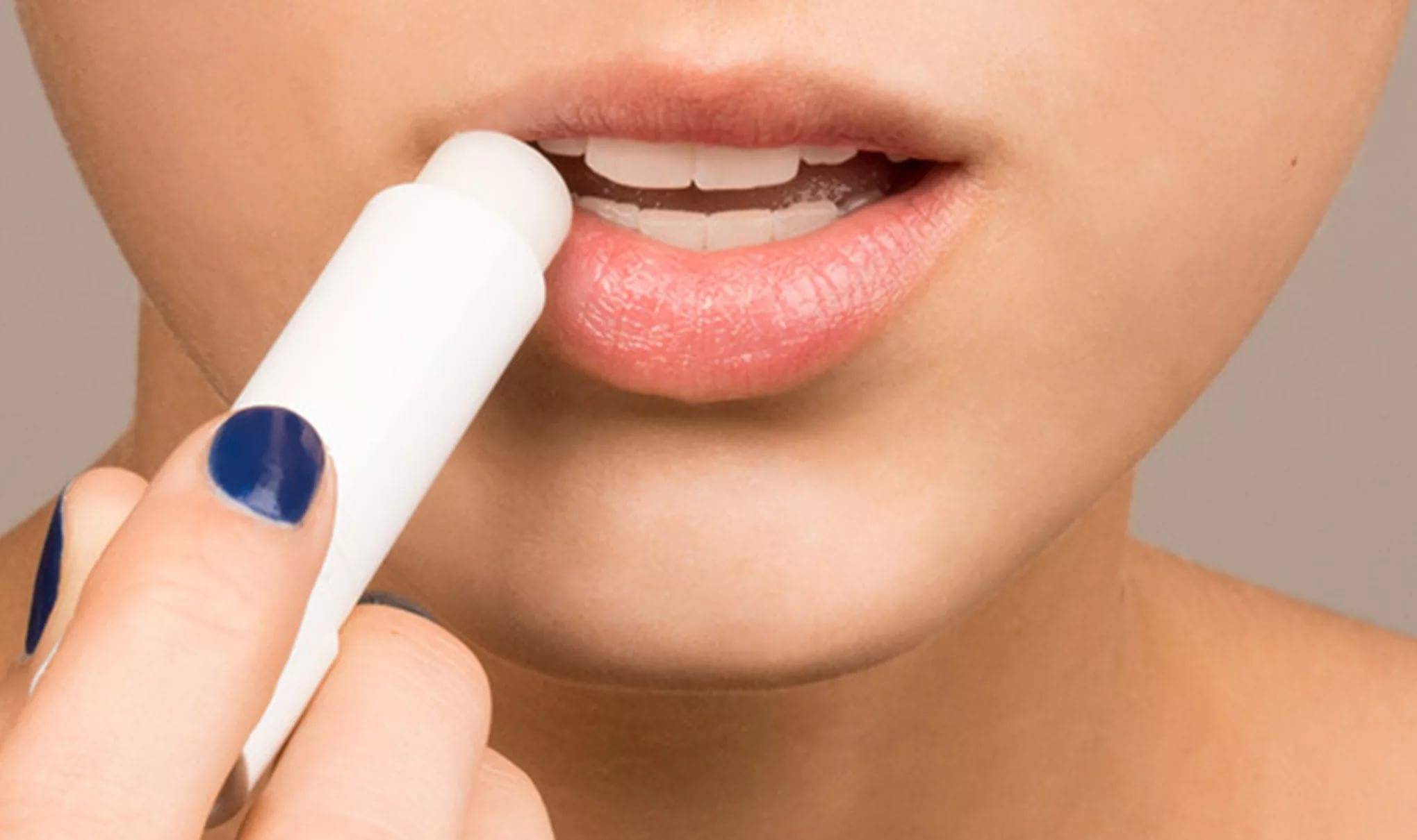 Как сделать губы больше и пухлее в домашних условиях с помощью карандаша и помады