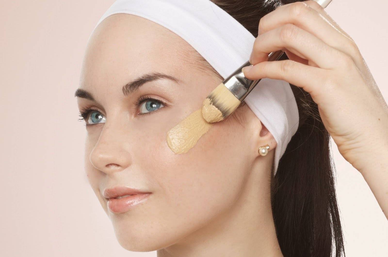 Как нанести тональный крем правильно. 25 советов, как добиться эффекта идеальной кожи при нанесении макияжа